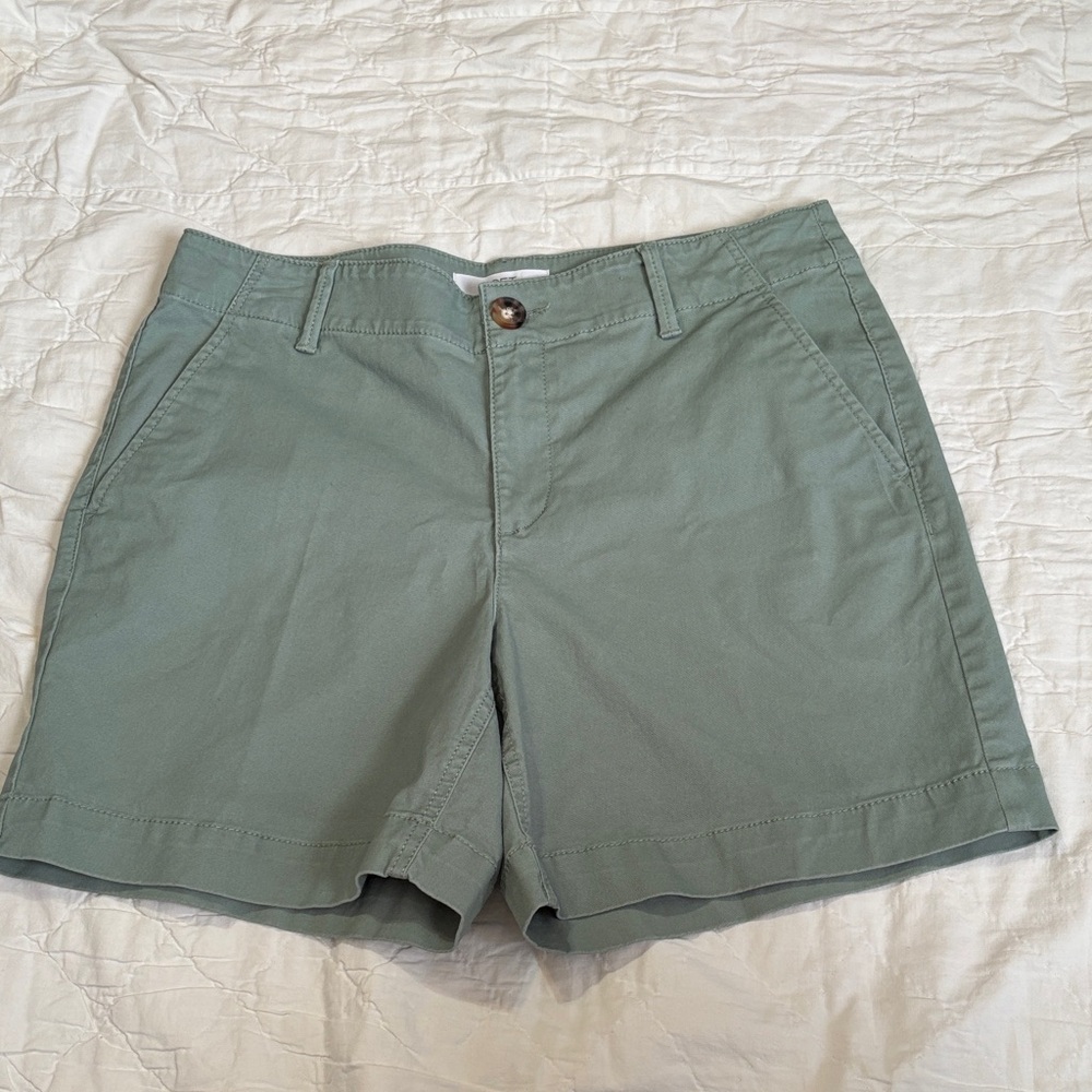 LOFT Light Green Women's Bermudas